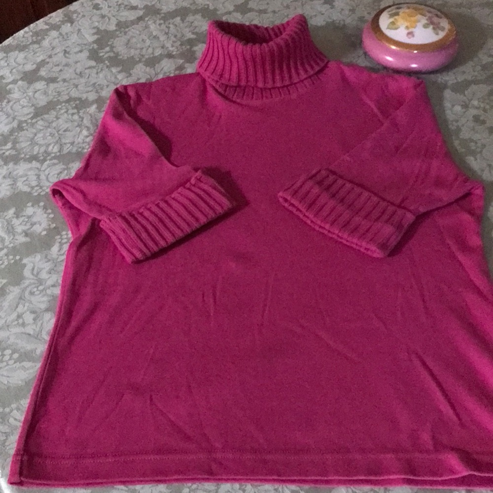 Renfrew Turtleneck Short Sleeve/Ribbed Cuff Pink Size M Top